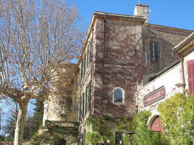 AIGUES MORTES - ARLES - FONTVIEILLE - ESTABLON - MONTMAJOUR , 74 ESTOUBLON