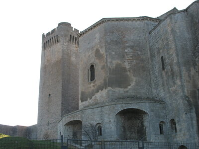 AIGUES MORTES - ARLES - FONTVIEILLE - ESTABLON - MONTMAJOUR , 103 MONTMAJOUR