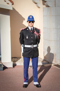 Carabiniers du Prince Relève de la garde 27 décembre 2022, Relève 27déc22  1 sur 74 