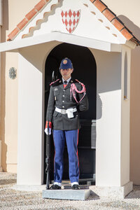 Carabiniers du Prince Relève de la garde 27 décembre 2022, Relève 27déc22  21 sur 74 