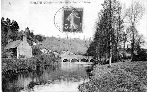 bassin versant de la Sienne et fleuves côtiers du SAGE COC, hambye vue sur le pont et l’abbaye