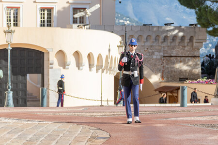 Carabiniers Relève de la garde du 12 janvier 2023, relève12jan23  1 sur 111 