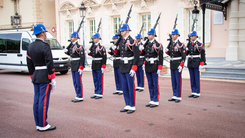 Carabiniers Relève de la garde du 12 janvier 2023, relève12jan23  80 sur 111 