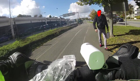 problemes_a_pied, vlcsnap-2023-01-19-21h31m08s866