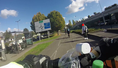 problemes_a_pied, vlcsnap-2023-01-19-21h32m12s487