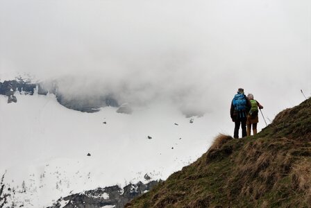 Refuge du Tourrond avec vue sur les bouquetins le 20 avril 2023, DSC_0133