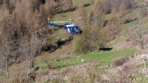 Héliportage au Tourond 27-04-23, sRVB-1068703