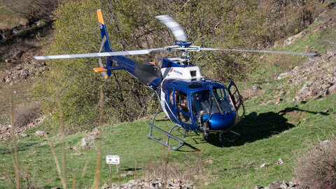 Héliportage au Tourond 27-04-23, sRVB-1068704