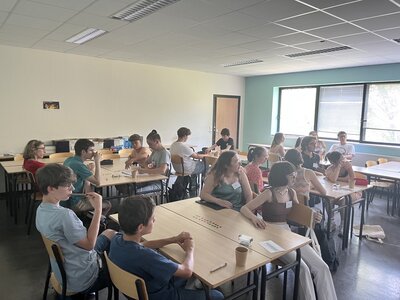 Stage Faire des mathématiques autrement, juin 2023, IMG_4684