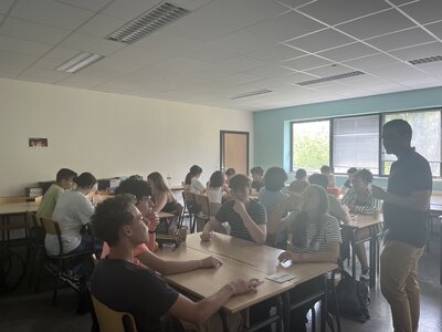Stage Faire des mathématiques autrement, juin 2023, IMG_4688