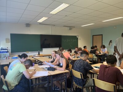 Stage Faire des mathématiques autrement, juin 2023, IMG_4687