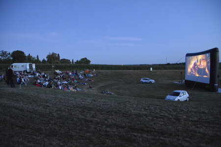 Expo-EG, 2020-07-07-Etrez-Cinéma-rural-itinérant-Bresse-Revermont-DanielBrochier4