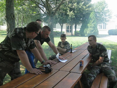B5 61RA Aout 2004, repas 0010