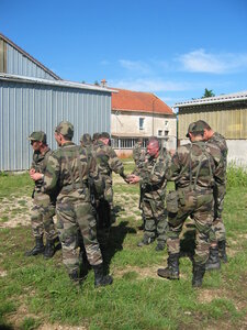 B5 61RA Aout 2004, combat 107