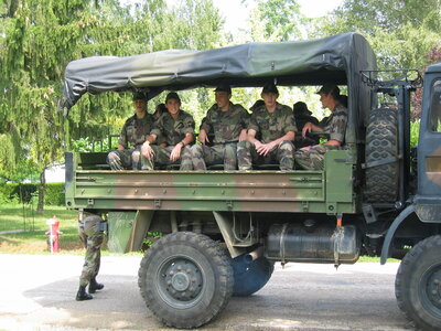 B5 61RA Aout 2004, accueil028