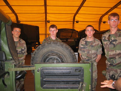 B5 61RA Aout 2004, accueil010