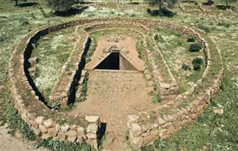 Sardaigne, 21_puits_Santa_Cristina-01