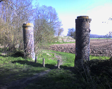 ALLENNES LES MARAIS, Circuits des Marlettes-Ancien Chateau