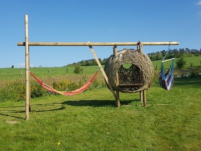 012 Faut l'fer-cabanes-modèles, Module Zen, grand portique. Bulle 90 cm ... tressée par des enfants en atelier ;)