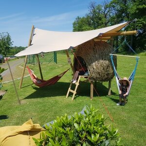012 Faut l'fer-cabanes-modèles, Module Zen, grand portique ombragé, bulle 80% 90 cm