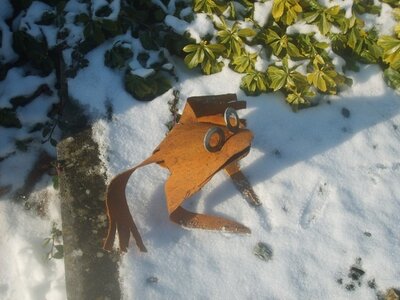 041 Faut l'fer-sculptures-décos, Batracien 01