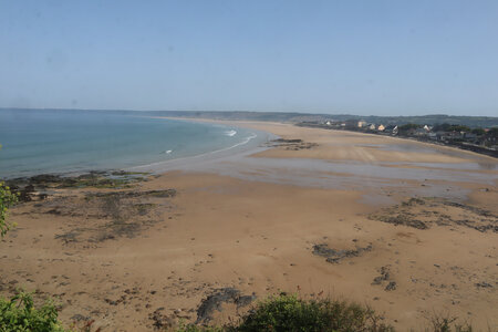2023 09 07 De Biville à Les Pieux, IMG_5266_La plage de Clairefontaine vue depuis les Banques