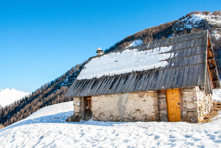 Départ de Serre Eyraud : La cabane de tante Yvonne le 25012024, DSC_0169