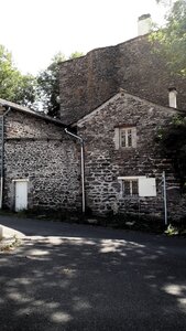 Généalogie-Chambon-Lioger-Jousserand, Mortessagne-maison forte