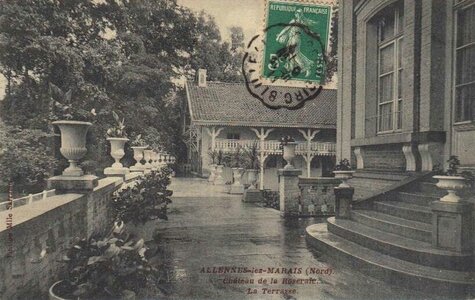 ALLENNES LES MARAIS, Chateau-de-la-roseraie
