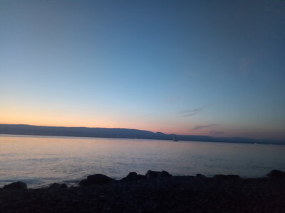 LAC LEMAN, P_20180730_214043_NT