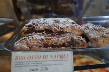Sicile, __34-95_biscotto-Napoli