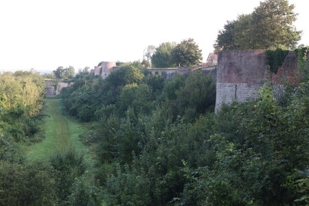 20210823 Montreuil-sur-Mer - Etaples, IMG_2443 Les remparts ouest de Montreuil-sur-Mer
