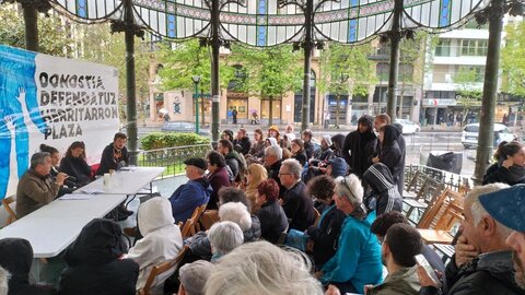 27/04/2024 Donostia Defendatuz Herritarron Plaza, photo_2024-04-28_11-50-50