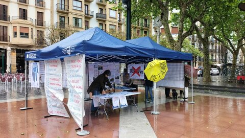 27/04/2024 Donostia Defendatuz Herritarron Plaza, photo_2024-04-28_11-50-46