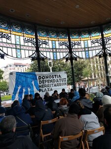 27/04/2024 Donostia Defendatuz Herritarron Plaza, photo_2024-04-28_11-49-45