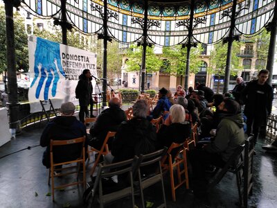 27/04/2024 Donostia Defendatuz Herritarron Plaza, 2024-04-27_13h40m52s