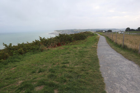 20210830 Le-Tréport - Saint-Martin-Plage, IMG_2865 Vue sur la falaise de Mers depuis la promenade Bruno Garraud