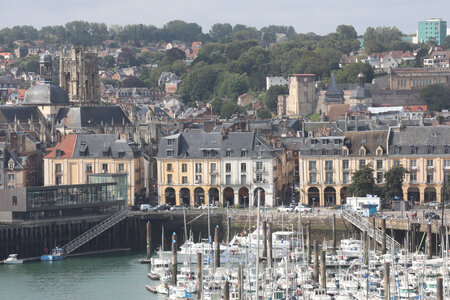 20210831 Saint-Martin-Plage - Dieppe, IMG_2937 Le port de Dieppe depuis l’esplanade Emmanuel Marchand