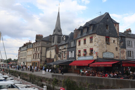20220904 Honfleur, IMG_3635 Le quai Saint-Etienne