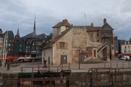 20220905 De Honfleur à Honfleur, IMG_3656 La Lieutenance