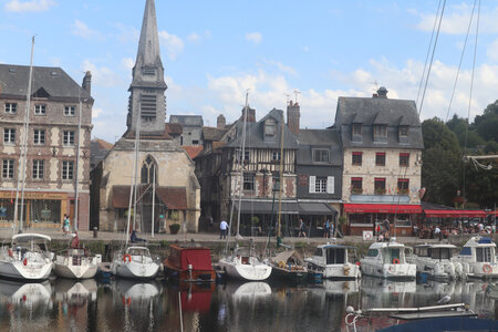 20220905 De Honfleur à Honfleur, IMG_3744 Le quai Saint-Etienne
