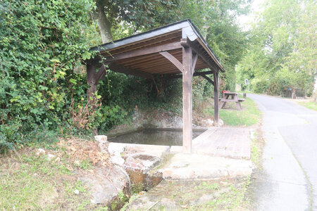 20220906 De Honfleur à Trouville-sur-Mer, IMG_3781 Lavoir sur le chemin du Fort, Cricqueboeuf