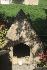 20220916 De Sainte-Mère-Eglise à Quinéville, IMG_4238 La fontaine Saint-Marcouf