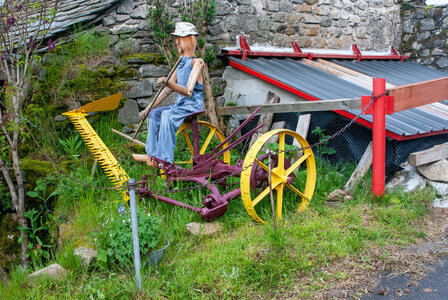 LES CEVENNES 3ème jour le 23 mai 2024 L'étang de Barandon et le château du Tournel, DSC_0358