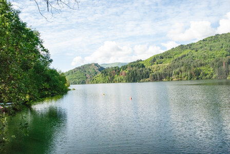 LES CEVENNES 5ème jour le 25 mai 2024 Le lac de Villefort et La Garde-Guérin, DSC_0773