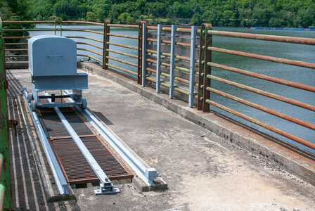 LES CEVENNES 5ème jour le 25 mai 2024 Le lac de Villefort et La Garde-Guérin, DSC_0932