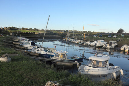 20220917 De Quinéville à Saint-Vaast-La-Hougue, IMG_4270 Le port de Quinéville sur la Sinope