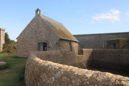 20220918 Saint-Vaast-La-Hougue et Tatihou, IMG_4468 La chapelle Saint-Clément dans le fort de Tatihou