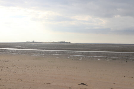 20220919 De Saint-Vaast-La-Hougue à Gatteville-le-Phare, IMG_4482 Vue sur Saint-Vaast et les parcs à huîtres depuis Jonville (pano)
