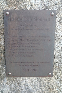 20220919 De Saint-Vaast-La-Hougue à Gatteville-le-Phare, IMG_4500 La stèle du Moulard